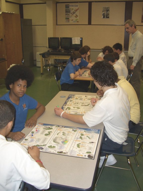 thgradestudentsplayingcjumpgame2.jpg